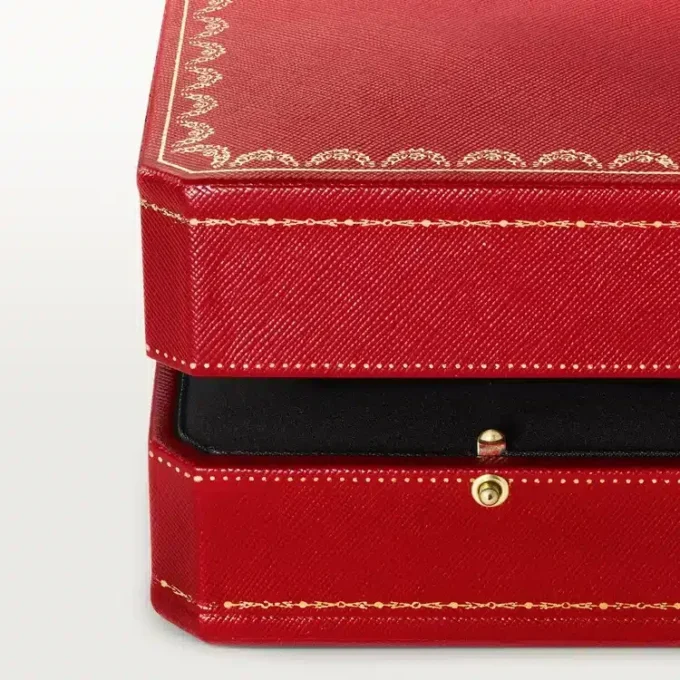 Brățară de înaltă bijuterie – Aur roz, Coral, Onyx, Lac negru, Diamante – Cartier