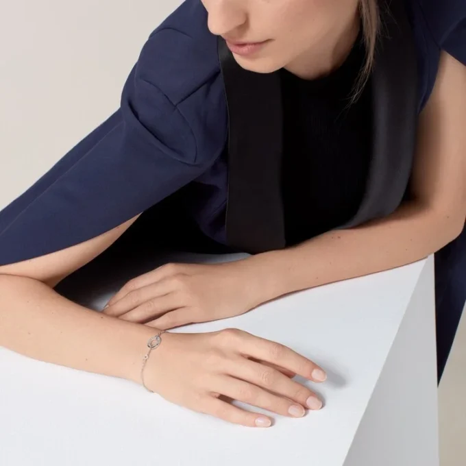 Brățară Love – Aur alb, diamante – Cartier