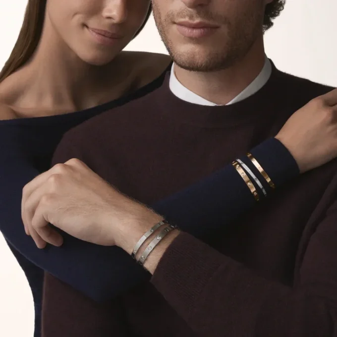 Brățară Love, model clasic, 10 diamante Brățară Love, model clasic, 10 diamante