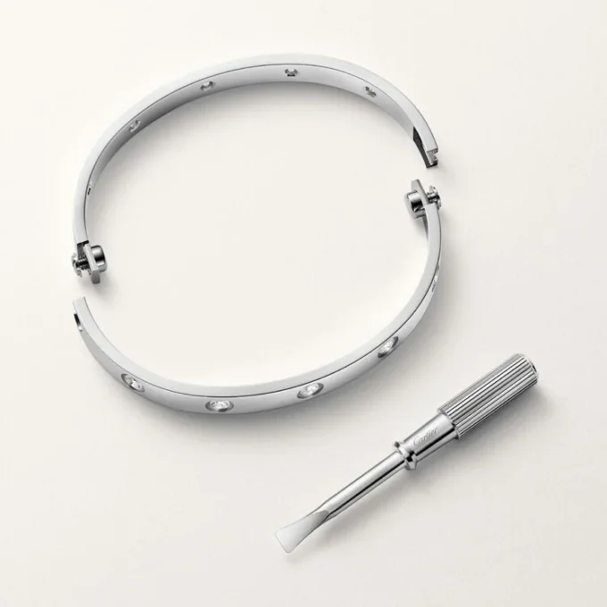 Brățară Love, model clasic, 10 diamante Brățară Love, model clasic, 10 diamante