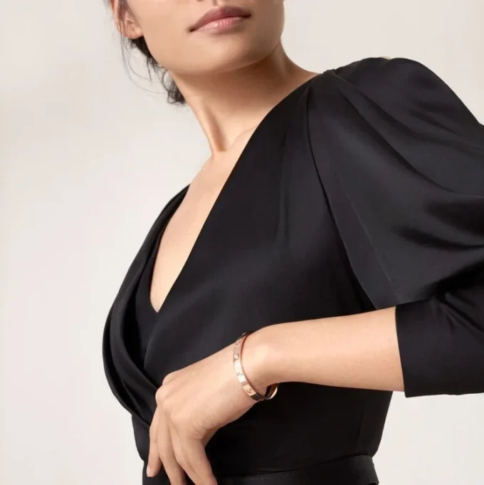 Brățară Love, model clasic, 4 diamante Brățară Love, model clasic, 4 diamante