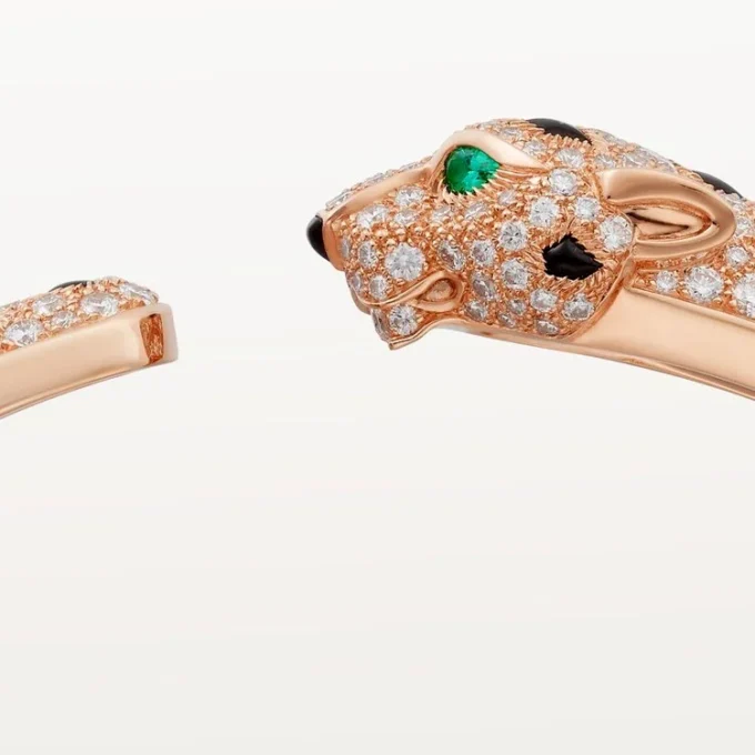 Brățară Panthere De Cartier, model mediu, semi-pavată