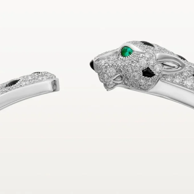 Brățară Panthere De Cartier, model mediu, semi-pavată
