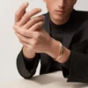 Brățară Trinity din aur tricolor, model clasic | Cartier Us