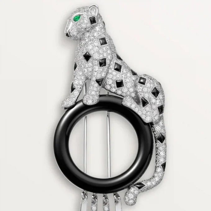 Broșă Panthere De Cartier – Aur alb, smaralde, onix, diamante – Cartier