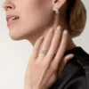 Cercei Maillon Panthere, 3 rânduri pavate cu diamante – Aur alb, Diamante – Cartier