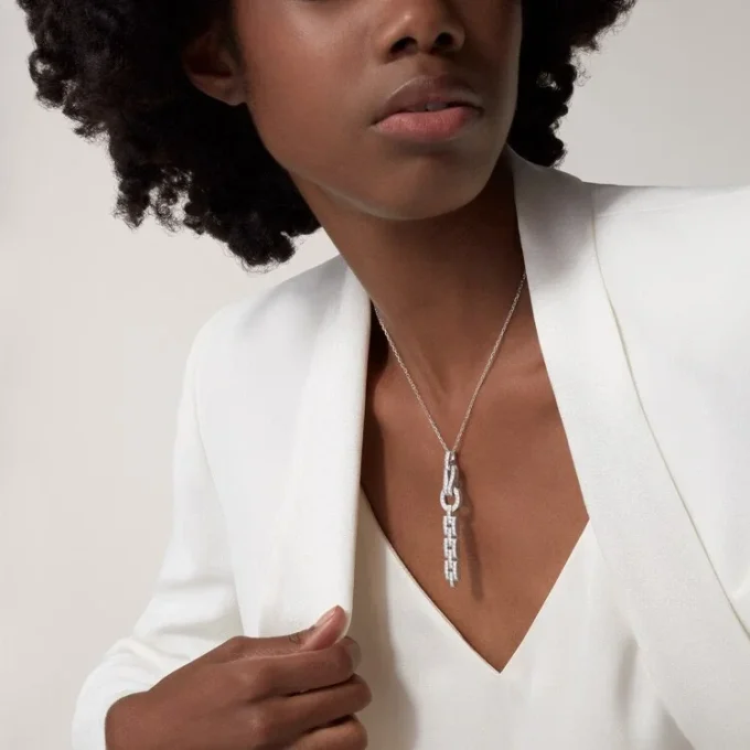 Colier Agrafe – Aur alb, Diamante – Cartier Colier Agrafe – Aur alb, Diamante – Cartier