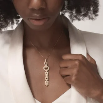 Colier Agrafe – Aur roz, Diamante – Cartier