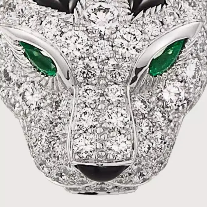 Pandantiv Panthere De Cartier, pavat