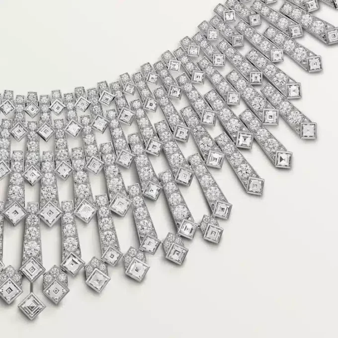 Colier din colecția Diamond, diamante