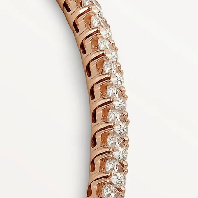 Colier Lignes Essentielles, diamante tăiate în stil briliant
