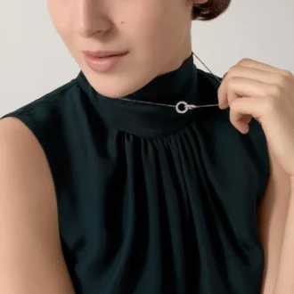Colier Love, pavat cu diamante – Aur alb, Diamante – Cartier