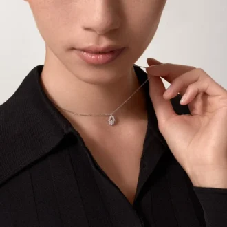 Colier simbolic – Aur alb, diamant – Cartier