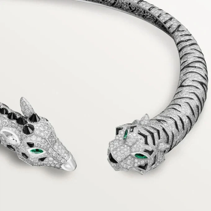 Colier Torque Indomptables De Cartier, pavat