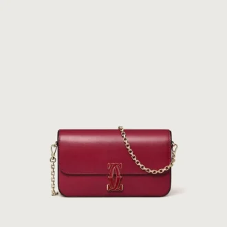 Geantă mini cu lanț, Double C De Cartier – Piele de vițel roșu cireș, finisaj auriu și email roșu cireș – Cartier