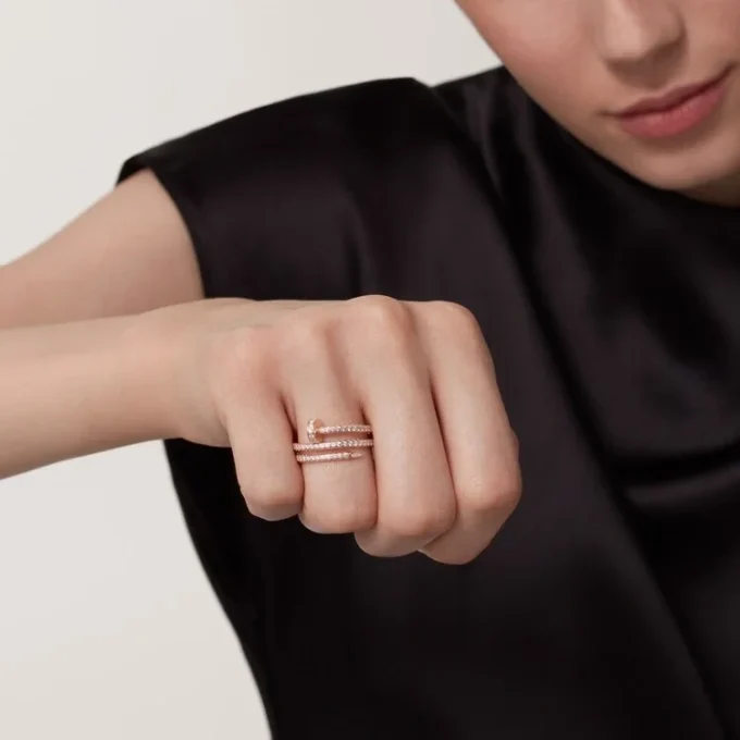 Inel Juste Un Clou – Aur roz, Diamante – Cartier