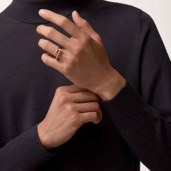 Inel Juste Un Clou – Aur roz, Diamante – Cartier