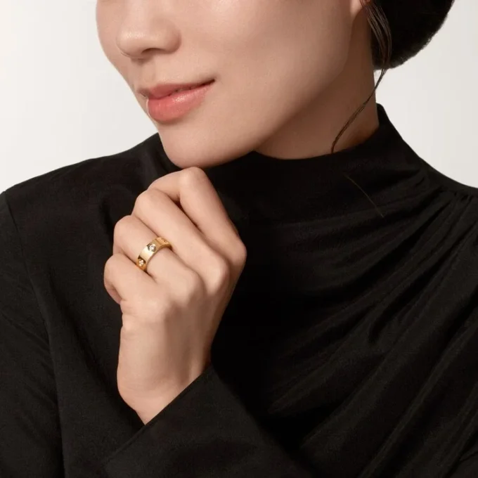 Inel Love – Aur roz, diamante – Cartier Inel Love – Aur roz, diamante – Cartier