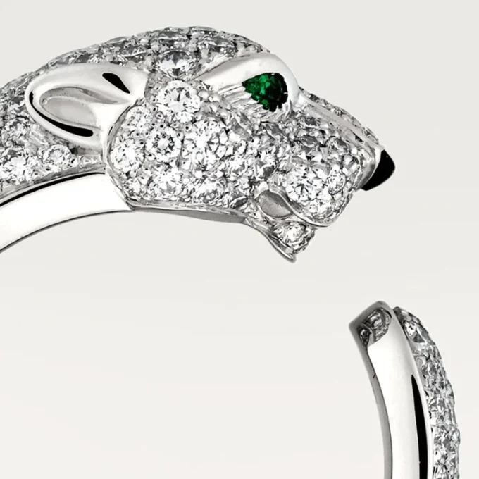 Inel Panthere De Cartier – Aur alb, diamante, smaralde, onix – Cartier