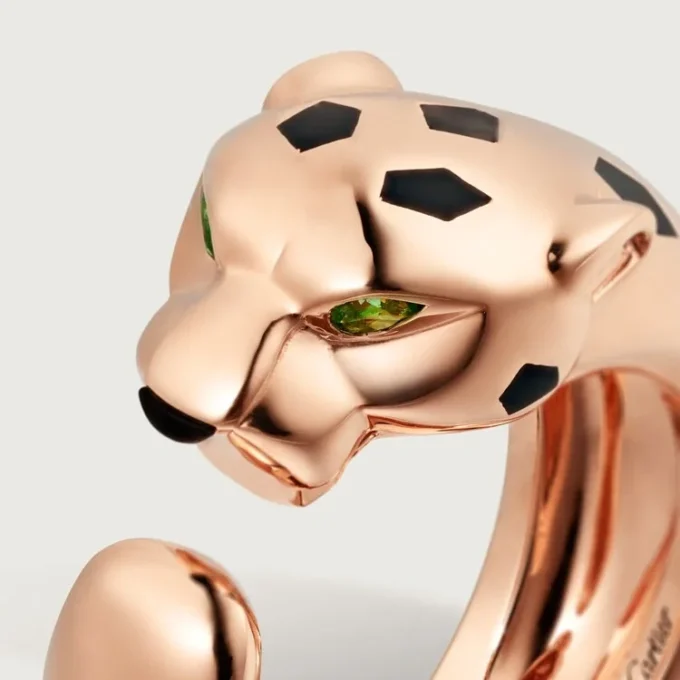 Inel Panthere De Cartier – Aur roz, granate tsavorite, onix – Cartier