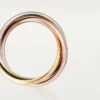Inel Trinity din aur tricolor, model clasic | Cartier Us Inel Trinity din aur tricolor, model clasic | Cartier Us