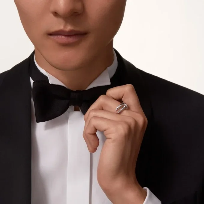 Juste Un Clou – Inel cu diamante din aur alb | Cartier SUA