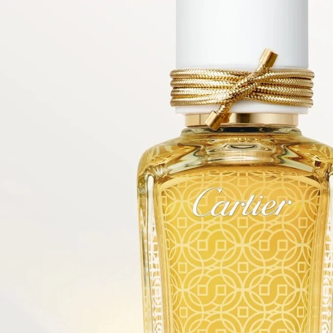 Parfum Oud – Oud Radieux – Les Heures Voyageuses | Cartier